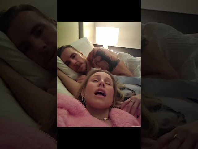 Kristen Bell live stream December 13, 2019
