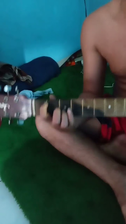 main gitar di pagi hari