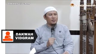 Bolehkah Memajang Foto Ulama Di Rumah ? | Ustadz Sofyan Chalid Ruray, Lc