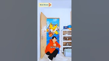 Cô gái sợ hãi khi thấy con rồng bên ngoài cửa #shorts