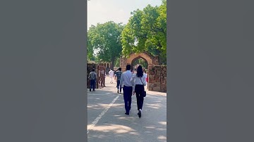 Qutub Minar mein ye kya dekha😱#shorts