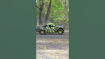 Drive it like you stole it... #shorts #arrma #mojave