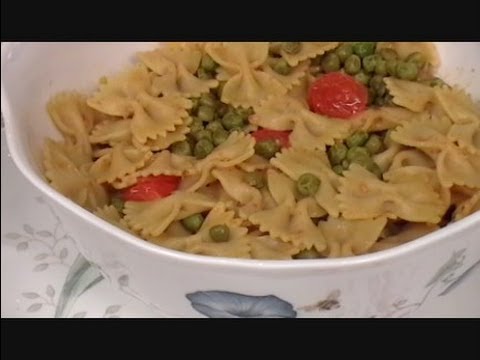 Italian Pasta with Indian Spicy Peas