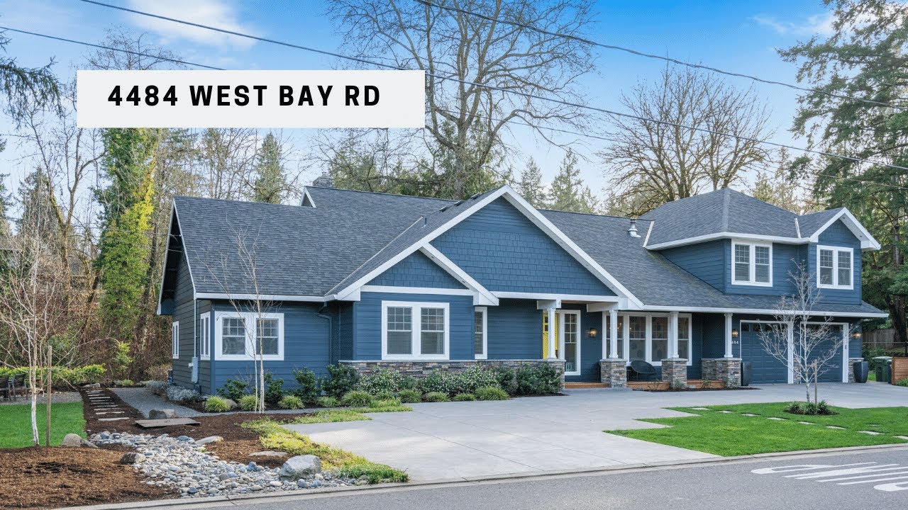 4484 West Bay Rd in Lake Oswego Oregon