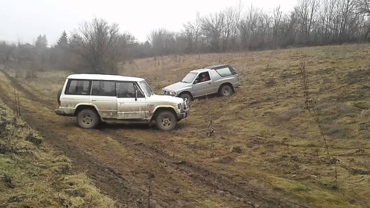ОПЕЛ фронтера срещу МИЦУБИШИ паджеро - YouTube