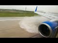 SPLASH! United B737-800 wet landing at gloomy Chicago O’Hare
