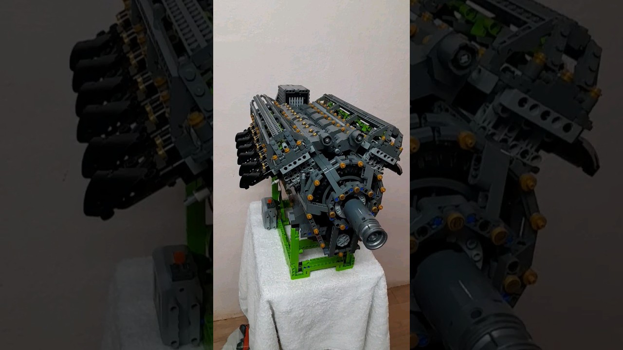 LEGO Rolls Royce Merlin V12 Engine by Ronald Tewes