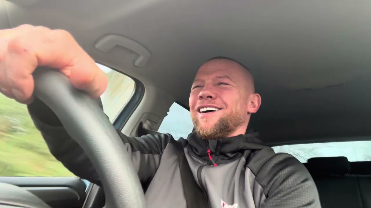 YouTube Я вернулся, кто хочет? Запланировано 3 боя.