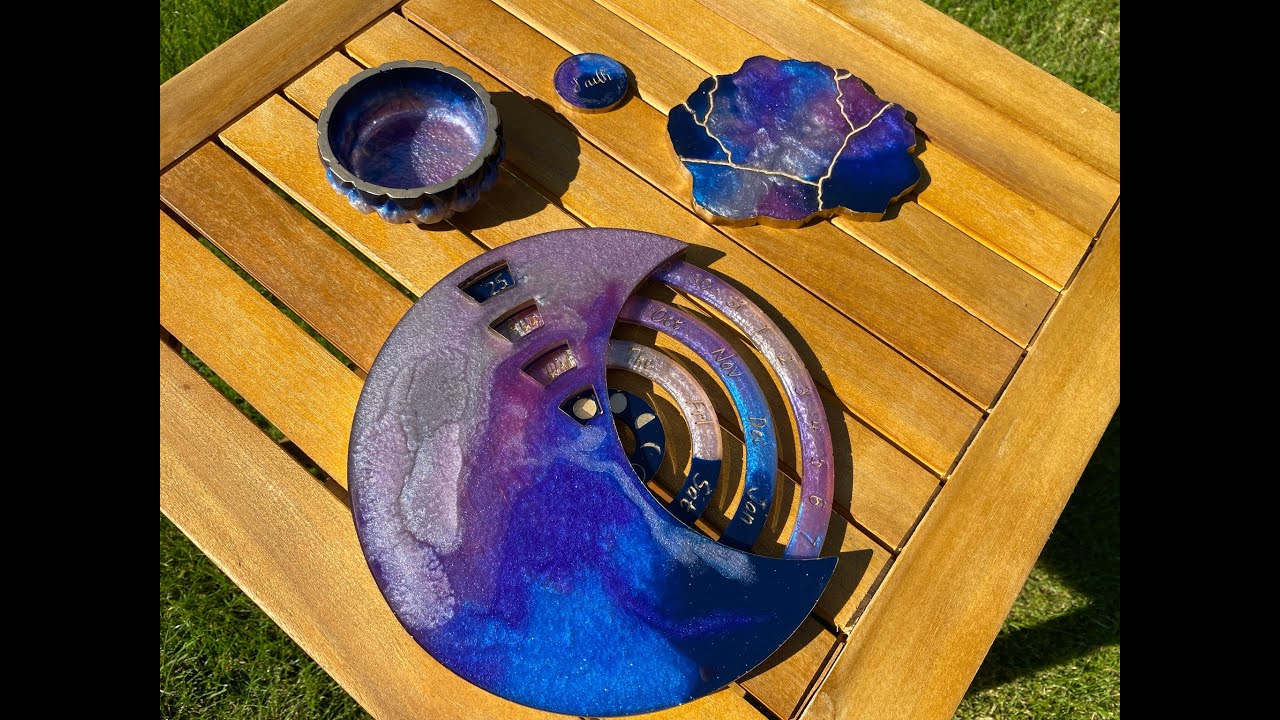 Resin Art - Mould Perpetual Calendar Moon Phase - Stunning Colour Combination - Great Gift Idea