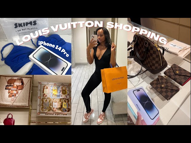 Louis Vuitton Faded Pattern iPhone 14, iPhone 14 Plus, iPhone 14 Pro