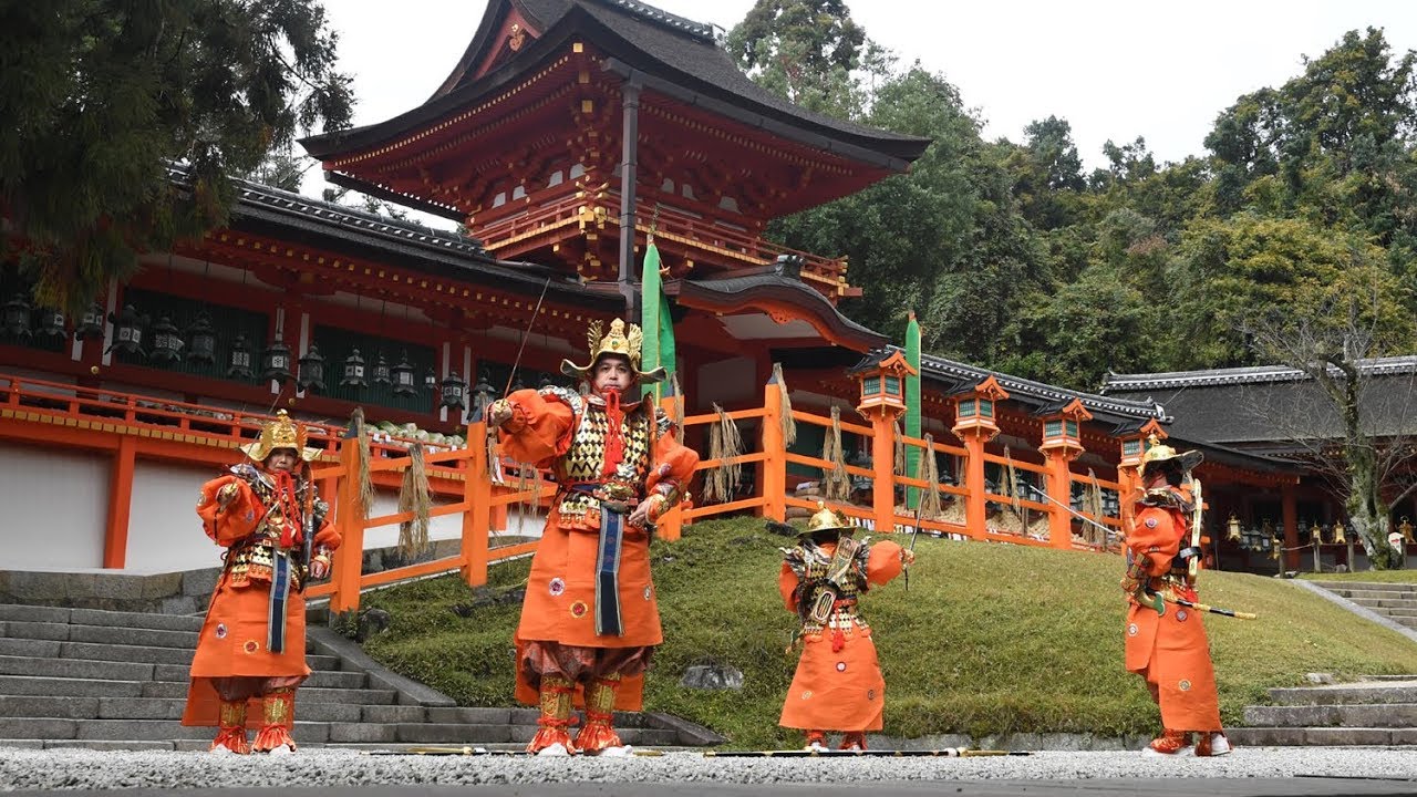 大嘗祭・春日大社で舞楽「太平楽」奉納