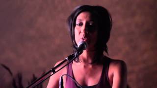 Sheela Bringi Live at Nuboyana Studios - Vindaloo