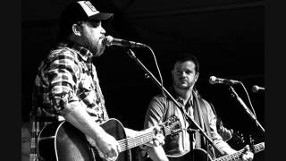 Randy Rogers and Wade Bowen - "I'll Fly Away" Live chords