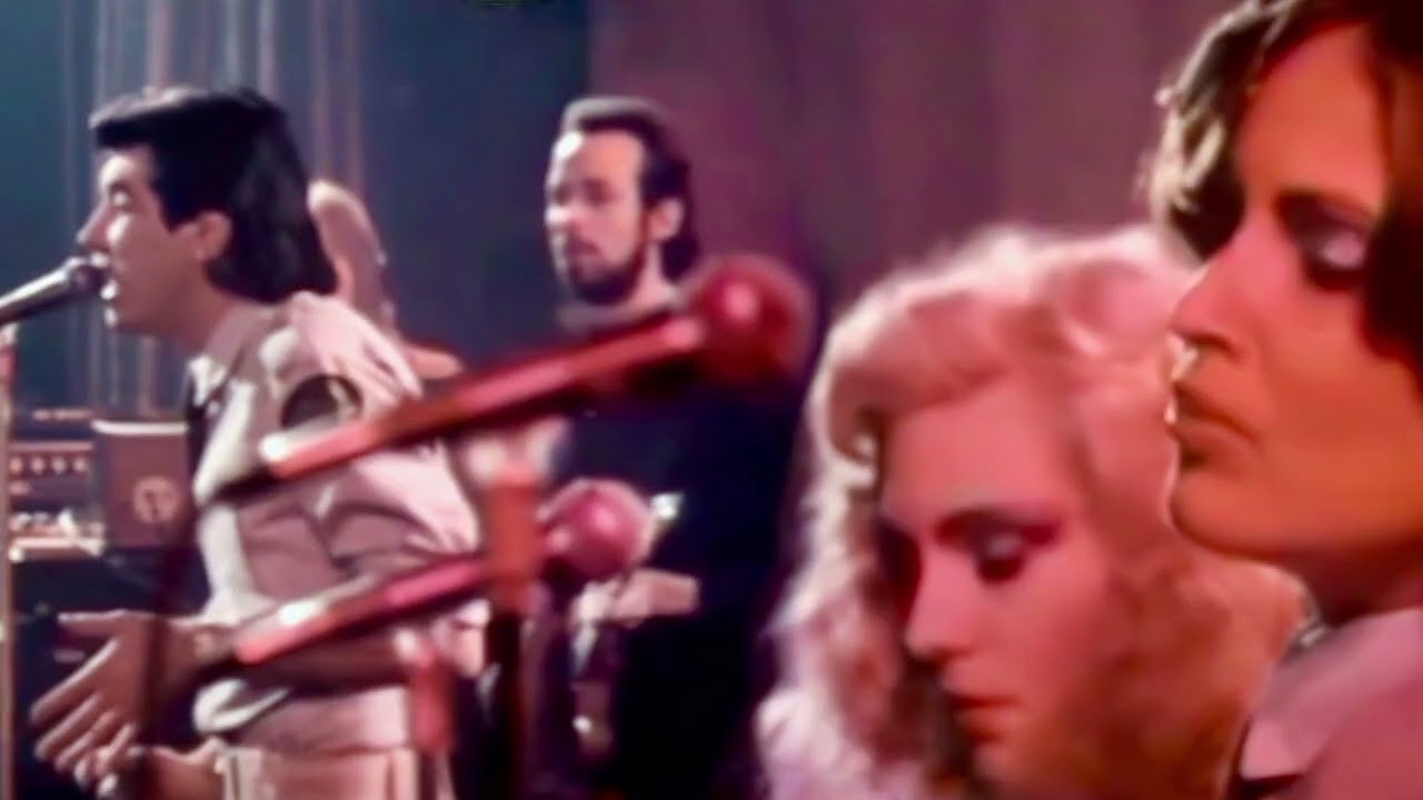Roxy Music: Wembley 10/17/75 - YouTube