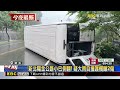 新北陽金公路小巴側翻！ 疑大雨自撞護欄釀2傷@newsebc