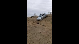 Driving Toyota Hilux  vertical dune|off roading 4wd|#shorts screenshot 5