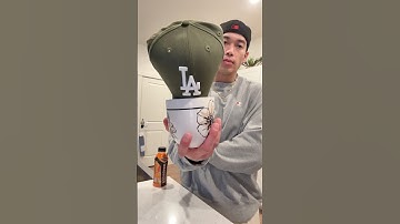 Just chillin and curving a fitted🧢 #fitteds #59fifty #fittedhat #baseballcap