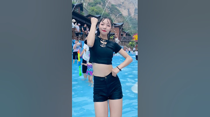 夏天来了，我们不怕，因为我们有你们#夏季玩水 #泼水狂欢嗨皮一夏 #小暑来了! 抖音剧情合集 - 性感美女热门