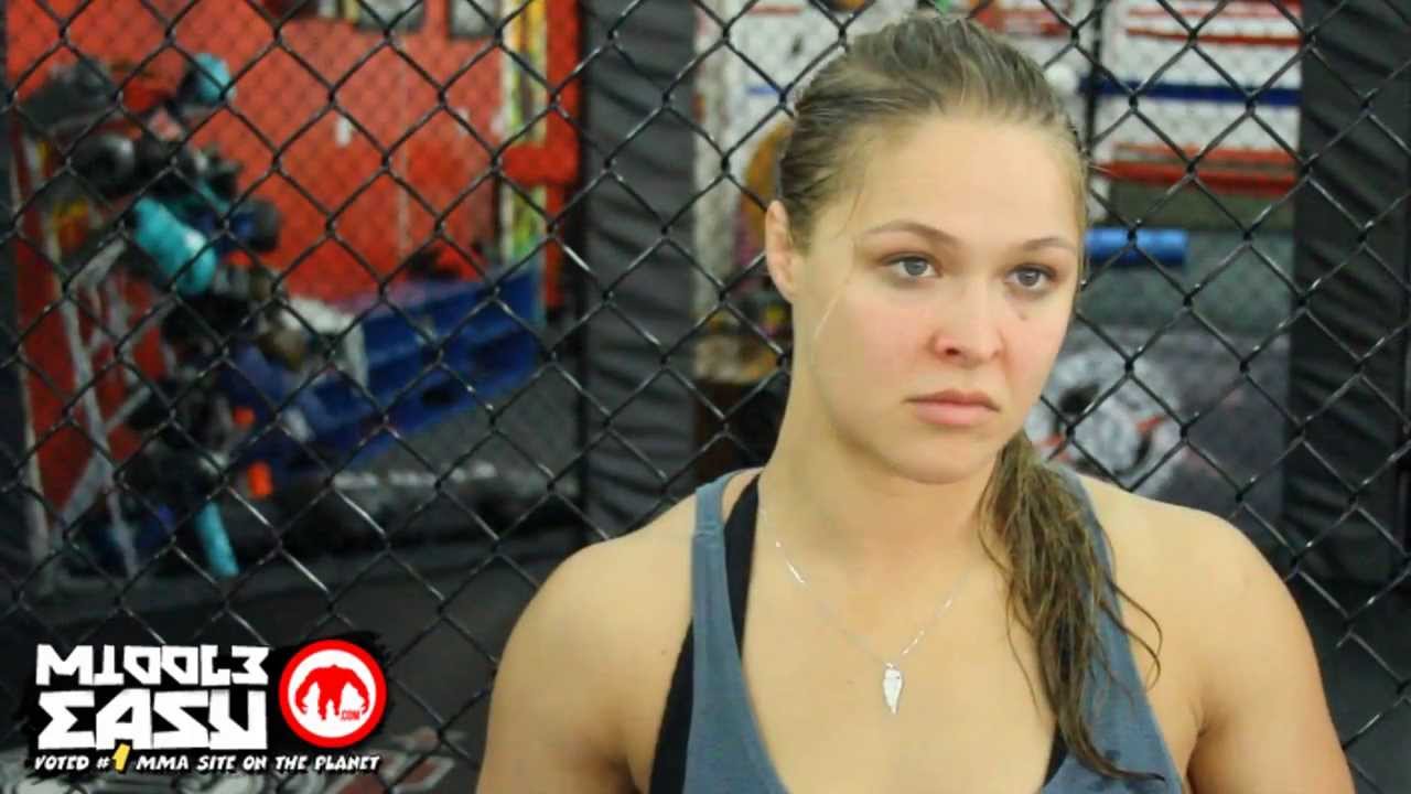 Ronda Rousey discusses the finer points of boobs and sports bras