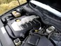 Opel Omega 2.5 DTI warm engine