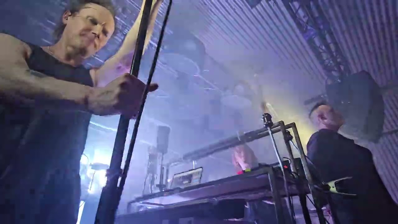 Kite featuring Henric de la Cour: Losing / Outro - Hus 7, Slakthusområdet, Stockholm 240222