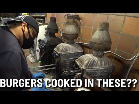 Vídeo: Visite Louis' Lunch: O berço do hambúrguer