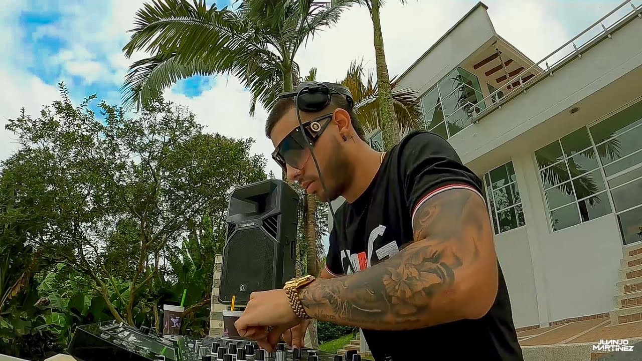 JuanJo Martinez - Paradise Live Set (Morelia, Colombia)