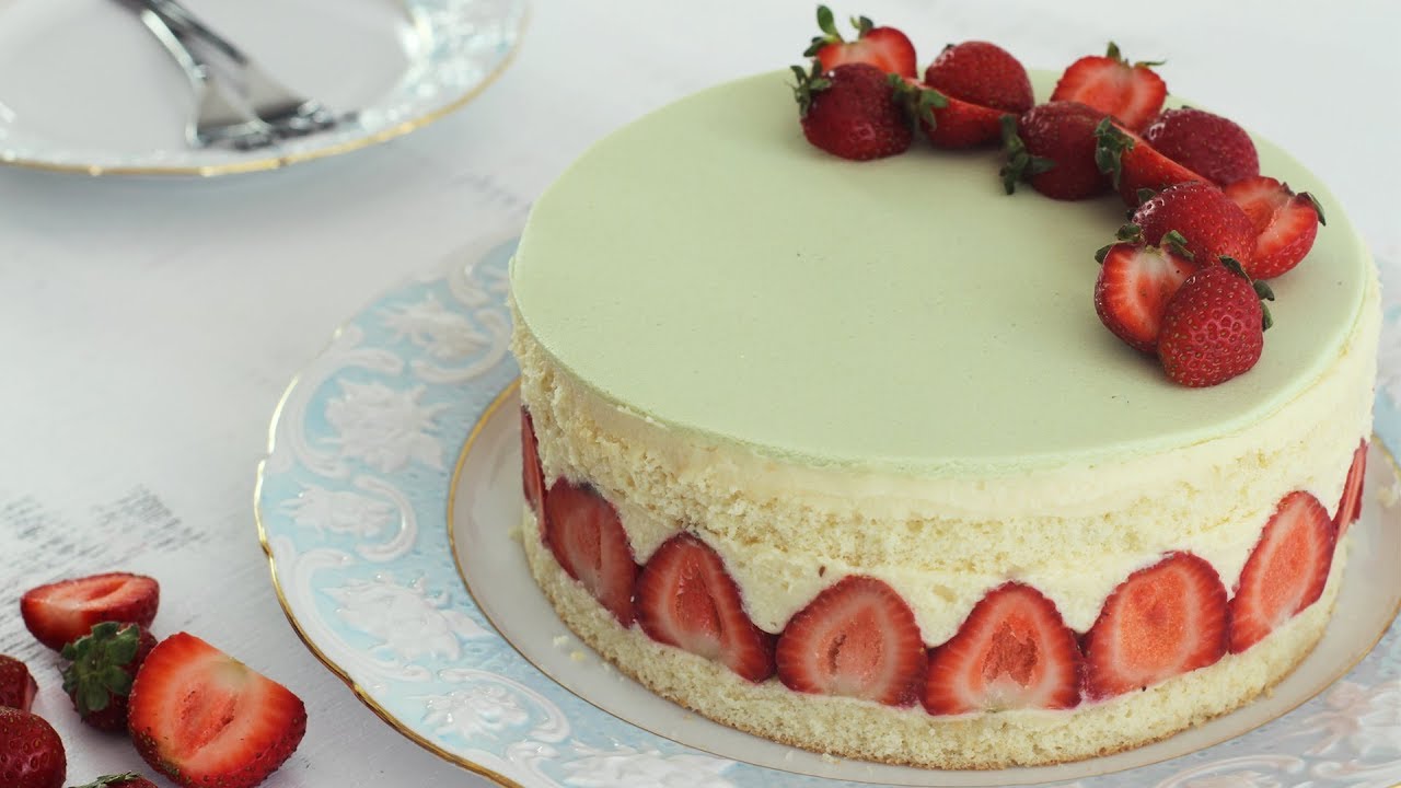 Fraisier - French Strawberry Cake | Home Cooking Adventure