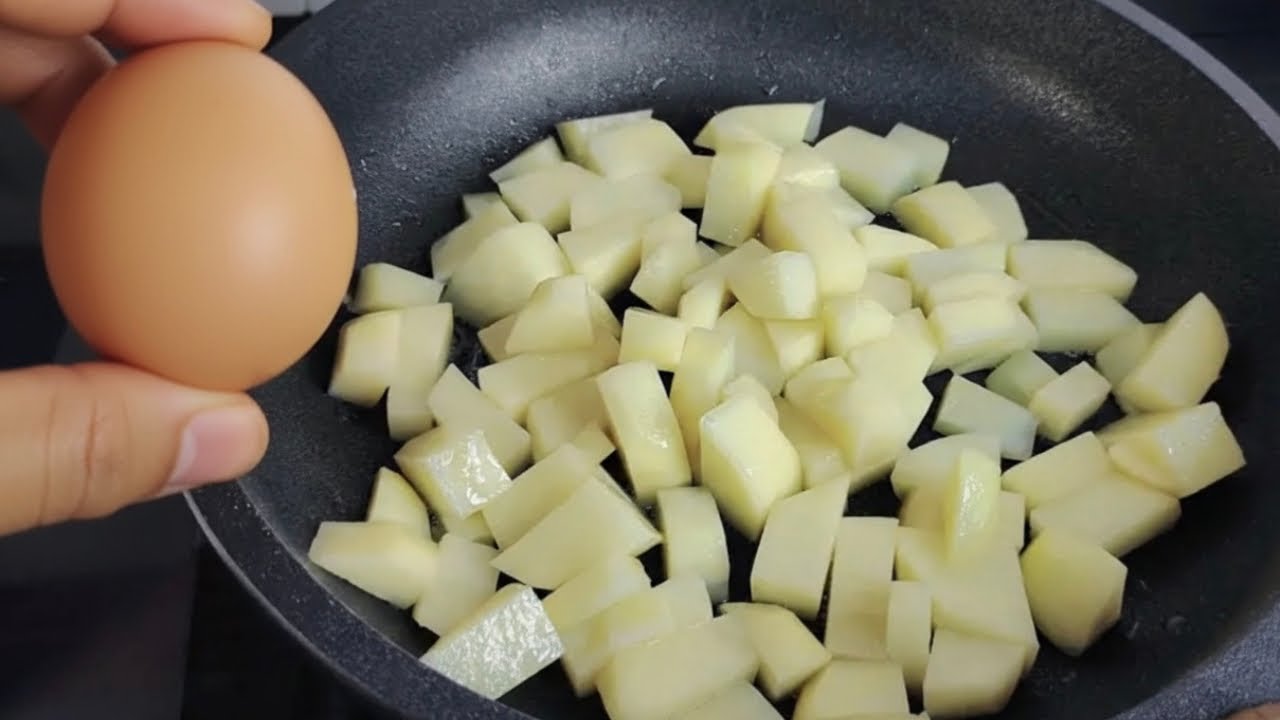  මේකනම් ඇත්තටම මරු!  අල වලින් වෙනස් විදිහේ රෙසිපි එකක් 🥰 Best Snack Recipe 