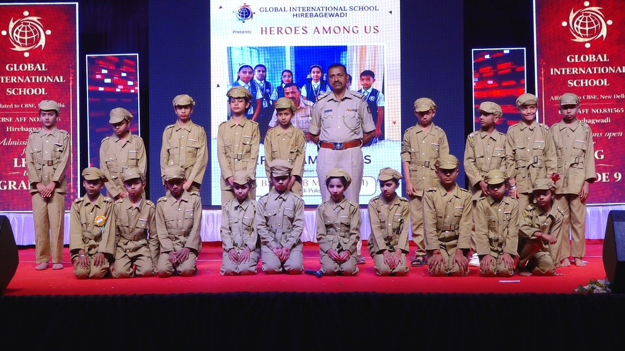 Police Theme | Sooryavanshi Remix | 5th and 6th Std Students Dance | GIS Hirebagewadi