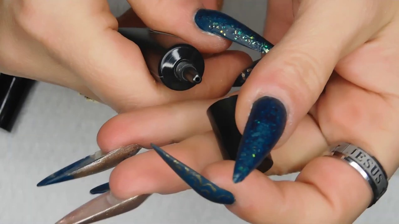 Gel Stamping Polish: A Solution for Gel Nail Art 