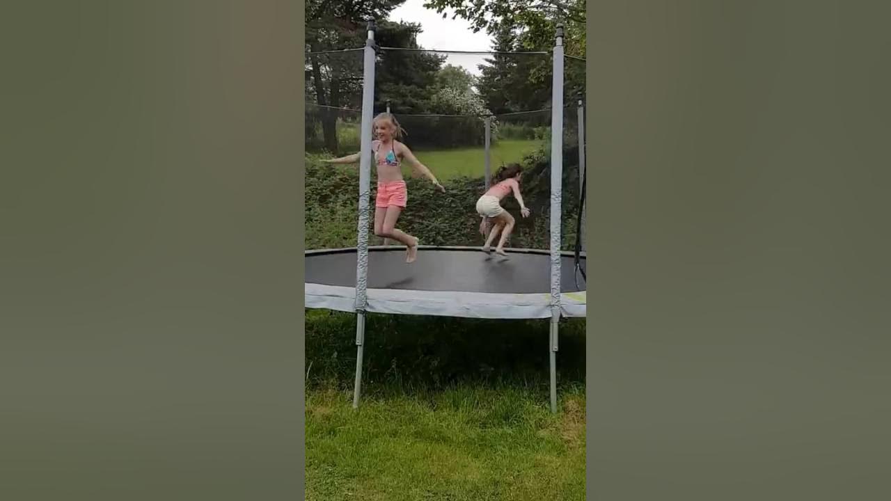 Joli spectacle sur la chanson de "Sia" YouTube