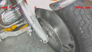 Honda Valkyrie Front wheel Removal