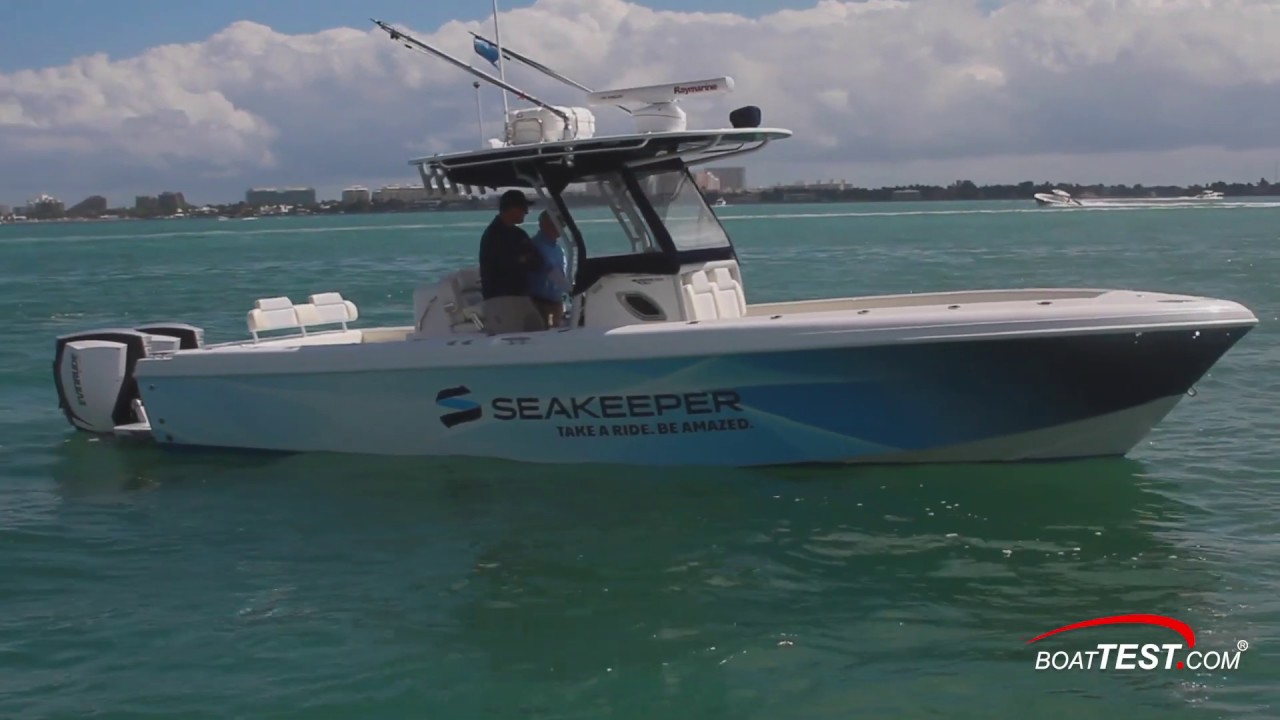 Bluewater 2850 (2019-) Test Video - By BoatTEST.com