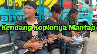 Bertemu Pengamen Jalanan Ngamen dipasar Indramayu
