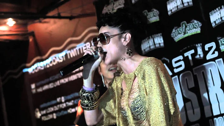 Gina Montana - Shock (Webster Hall Performance) 02...