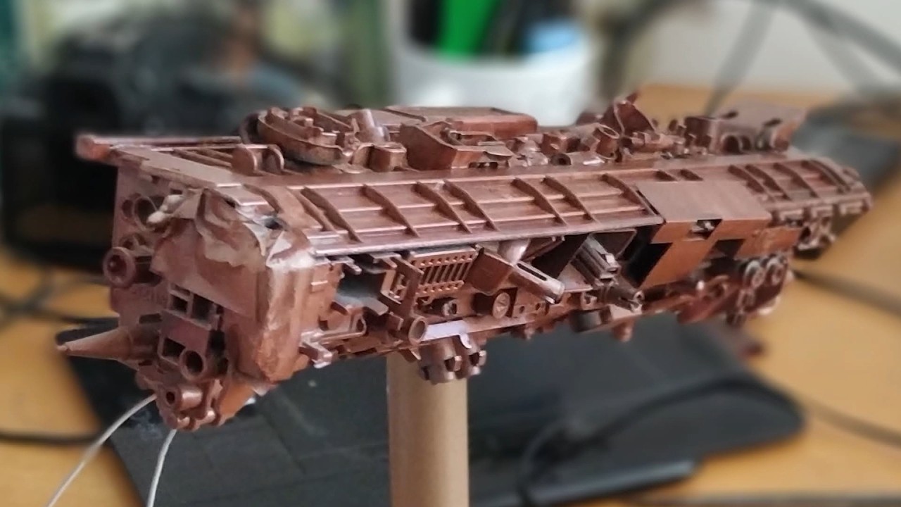 Como pintar uma nave espacial em miniatura - YouTube