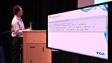 Programmable Hash Functions from Lattices