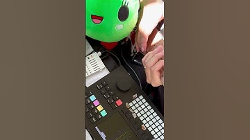 Polyend Tracker and Frenz Jam #electronic #electronicmusic #polyendtracker #livemusic #eurorack