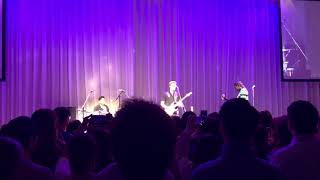 New Crowned King - Cody Simpson & The Tide Live in Tokyo
