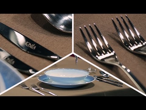 Βίντεο: Πώς να ρυθμίσετε το τραπέζι για τις διακοπές