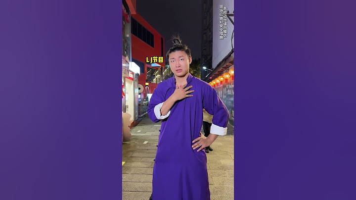 A Young Man Born In The 2000s Performed On The Street And Got Into A Steel Ring#acrobatics