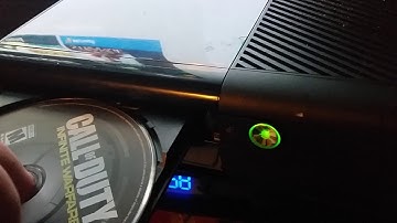 What happens when you put a ps4 game in a xbox 360?