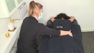 Relaxing back massage with Massei Cosmetics | Masaje relajante de espalda screenshot 5