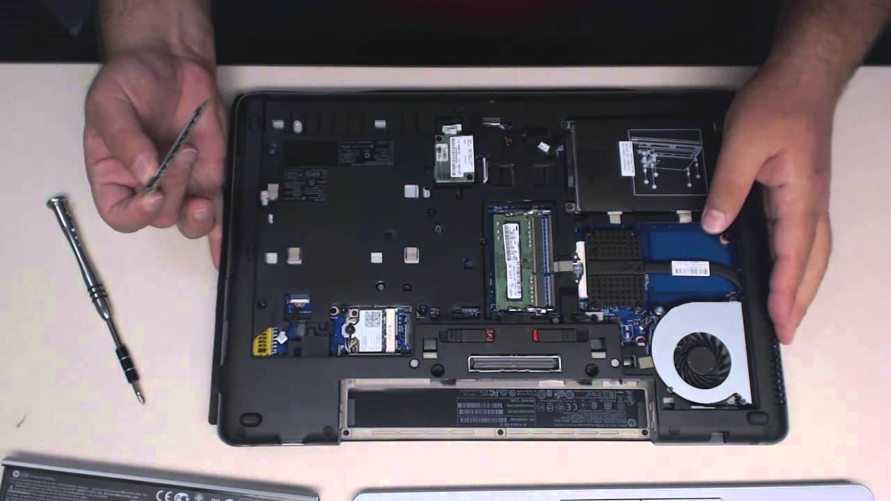 Install memory in an HP ProBook 650 - YouTube