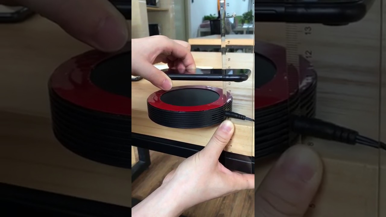 机がQiワイヤレス充電器に?!いつものデスクで 新しいいつもを deskHack