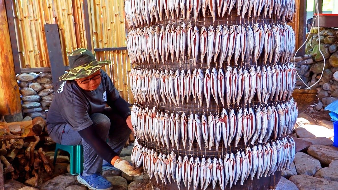 ⁣Extreme Umami！Flying Fish Catching, Smoked Flying Fish Making Skills/大海風味！東澳飛魚大豐收, 煙燻飛魚製作技巧-東岳泰雅部落