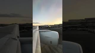 Rolls Royce Trent 800 engine startup and flaps