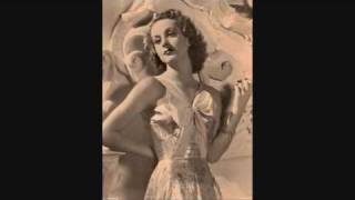 Danielle Darrieux - Les fleurs sont des mots d'amour (1942) chords