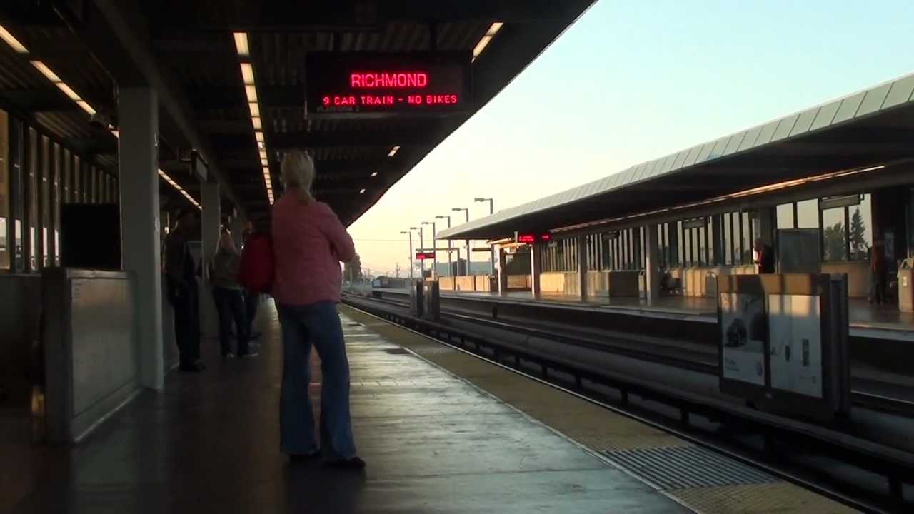 Richmond Train Arriving at West Oakland BART (HD)